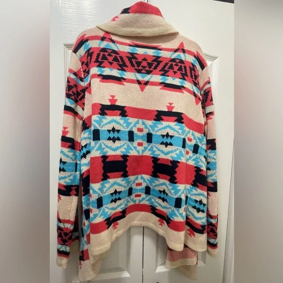 Moon Collection Los Angeles Sweater Size Large - Picture 2 of 3